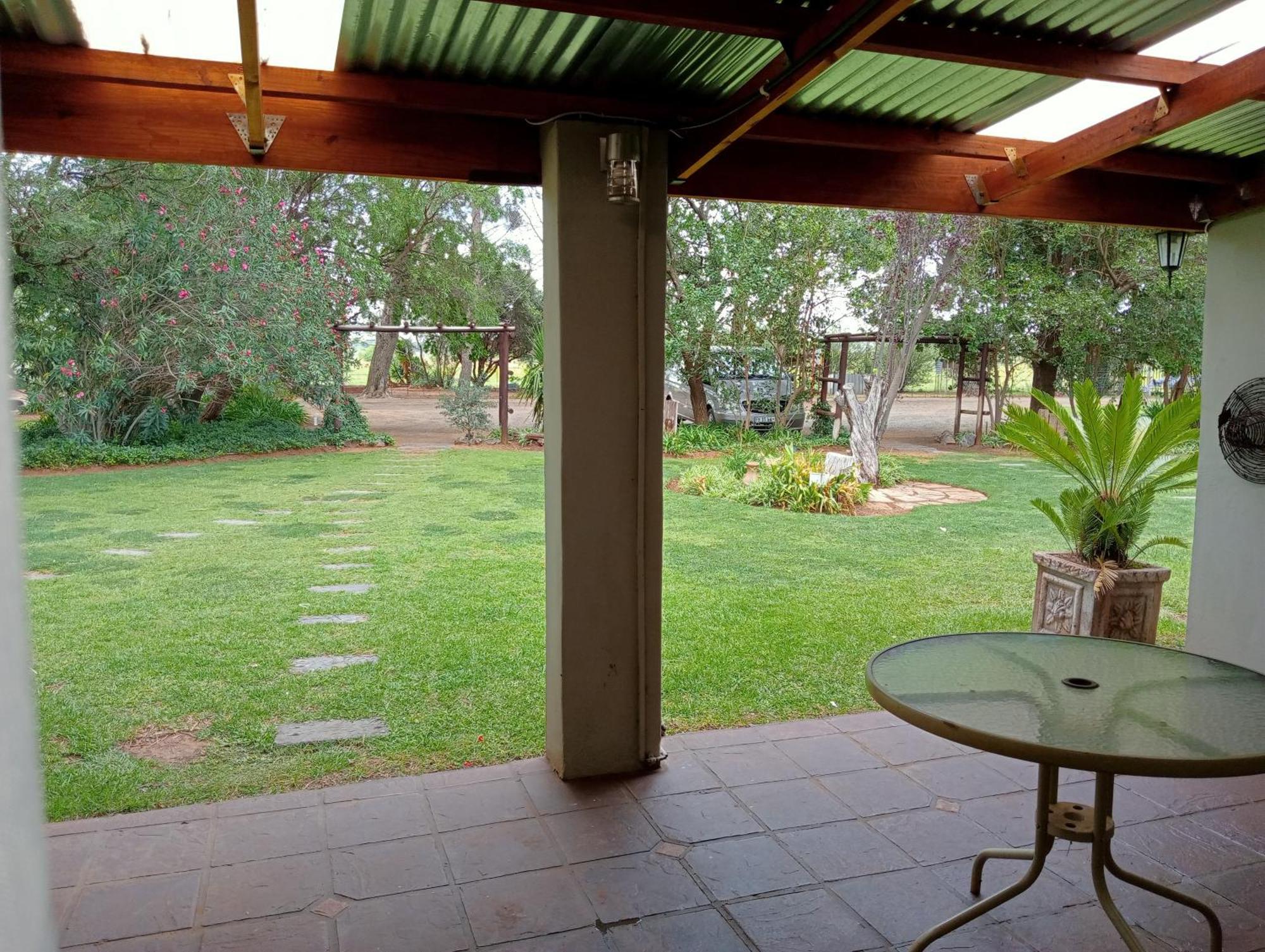A Cherry Lane Self Catering And B&B Bloemfontein Exteriér fotografie